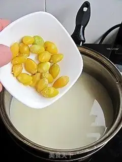 Make Pear bean berries step 8
