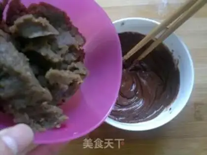 Make chocolate strawberry Dafu step 15