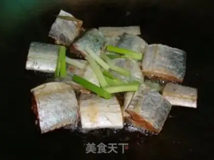 Make Spicy spicy fish and veal ribs step 0