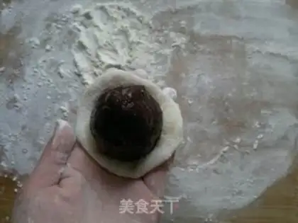 Make chocolate strawberry Dafu step 21