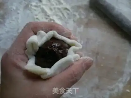 Make chocolate strawberry Dafu step 22