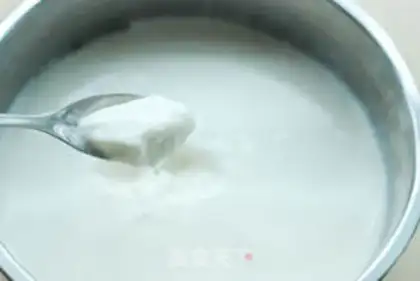 Make Jelly yogurt step 2