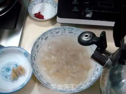 Make The ice cream soup step 4