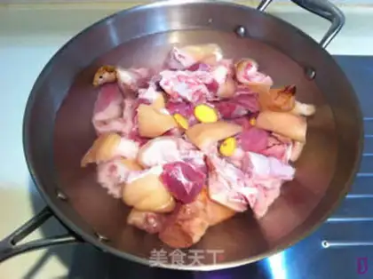 Make Sour soup hooves step 2