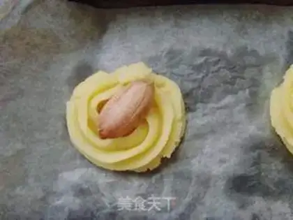 Make Peanut cookies step 8