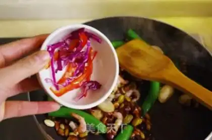 Make Nuts fried arctic shrimp step 13