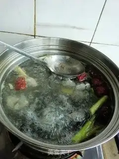 Make ♪ Black-tree silver-eared chicken soup ♪ step 5