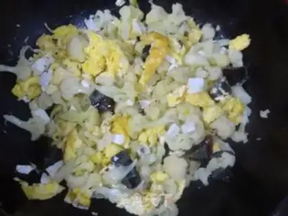 Make Three eggs step 3