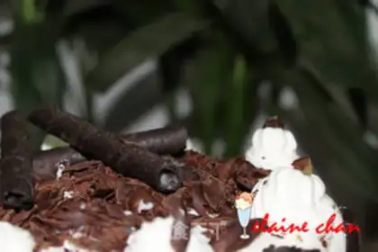 Make Brownie cocoa cake step 20
