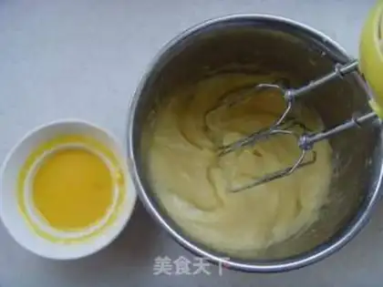 Make Almond Crown step 11