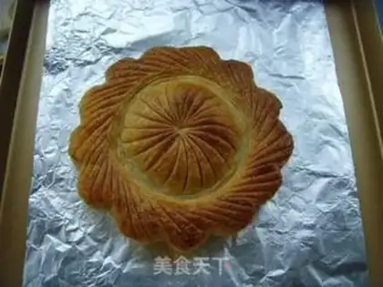 Make Almond Crown step 17