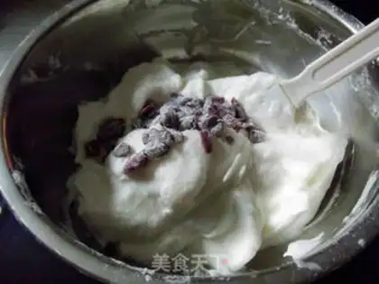 Make Cranberry angel cake step 4
