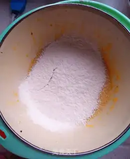 Make Sweet twilight cake step 3