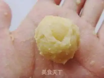 Make Appleball step 10