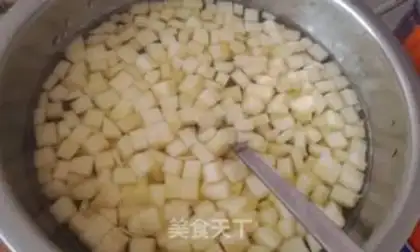 Make The silver spoon of a red sugar apple step 2