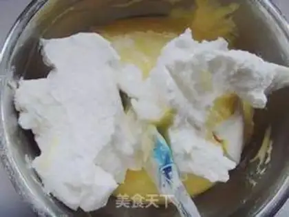 Make raisin cake roll step 10