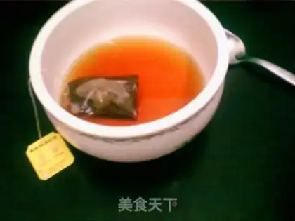 Make Strawberry double milk tea step 0