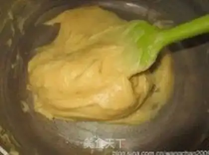Make Crown cream puff step 12