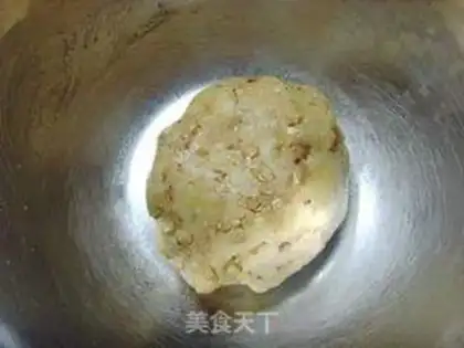 Make Peanut Soccer step 8