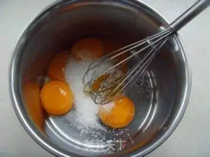Make Blanco-fruit cake step 1