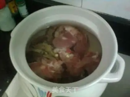 Make Mustard ink pork bone soup step 3