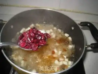 Make Cranberry berries and silver spoons step 6