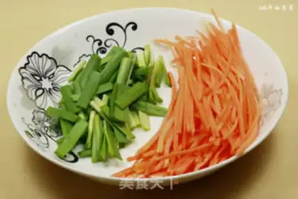 Make The green bean sprouts step 2
