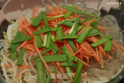 Make The green bean sprouts step 7