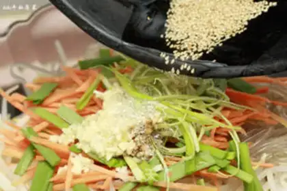 Make The green bean sprouts step 11