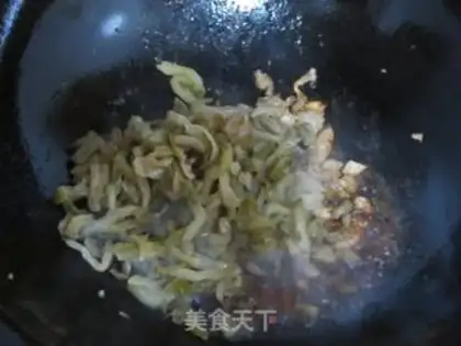 Make Squeeze noodles step 5