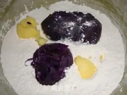Make Coconut-mutal rice step 0