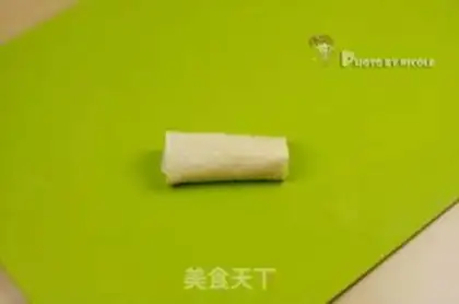 Make Five light, ten gold rolls step 10