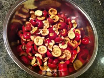 Make Cracker sauce step 1