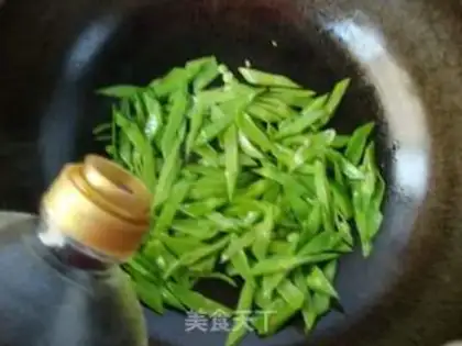 Make Fried lentils step 4