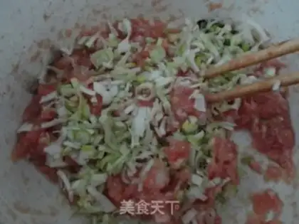 Make Puppet pork buns step 2