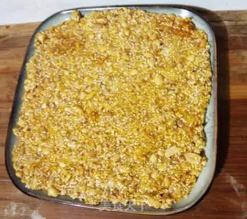 Make Homemade peanut sesame sugar step 9