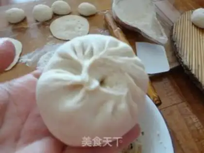 Make Puppet pork buns step 9