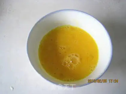 Make Fried yellow florist step 6