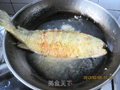 Make Fried yellow florist step 10