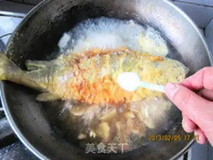 Make Fried yellow florist step 14