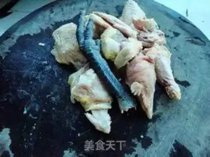 Make Red mushroom chicken step 0