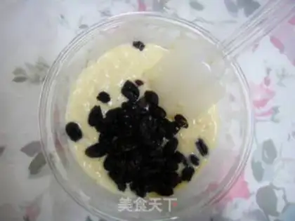 Make raisin vanilla milk step 5