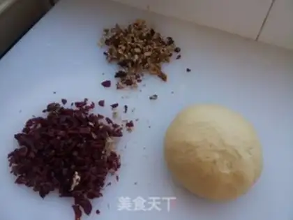 Make Cranberry walnut bread step 1