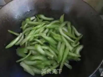 Make Celery fried sausage step 4
