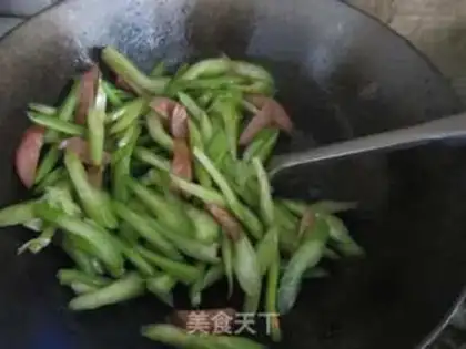 Make Celery fried sausage step 7