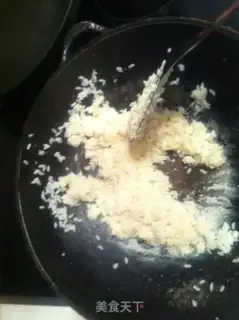 Make Tomato egg fried rice step 4