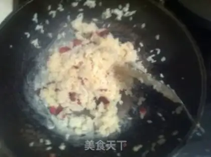 Make Tomato egg fried rice step 5