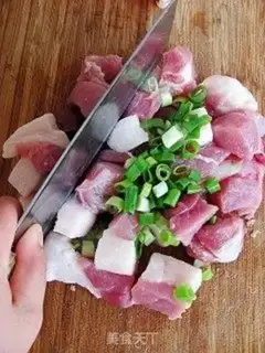 Make Pork dumplings step 2