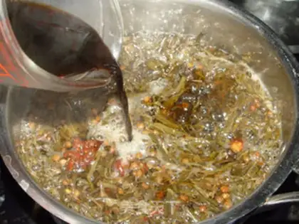 Make Five spicy tea eggs step 4
