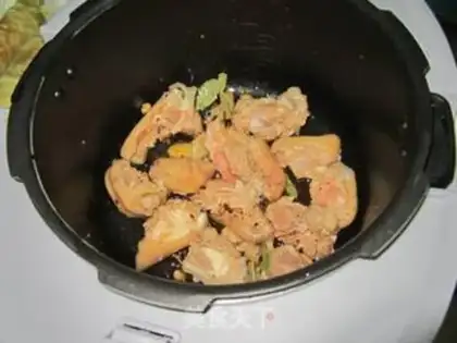 Make Three pigs